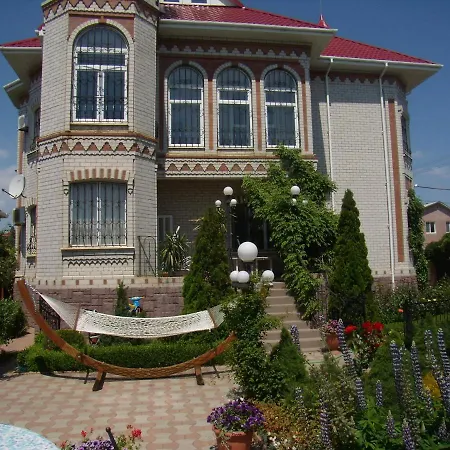 בית נופש House Near The Sea אודסה