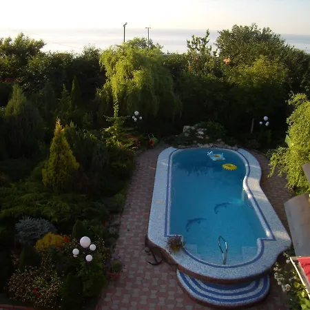 House Near The Sea 펜션